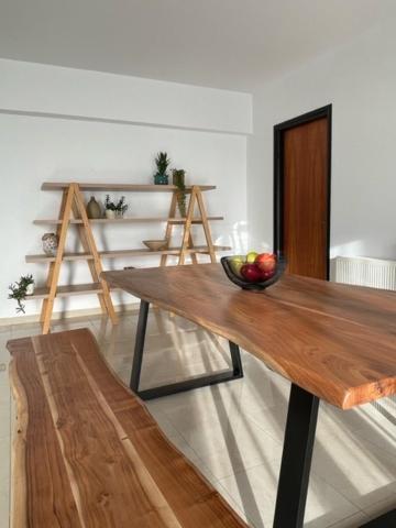 Seaview Villa - Amazing Sea & Mountain View Коскину Экстерьер фото