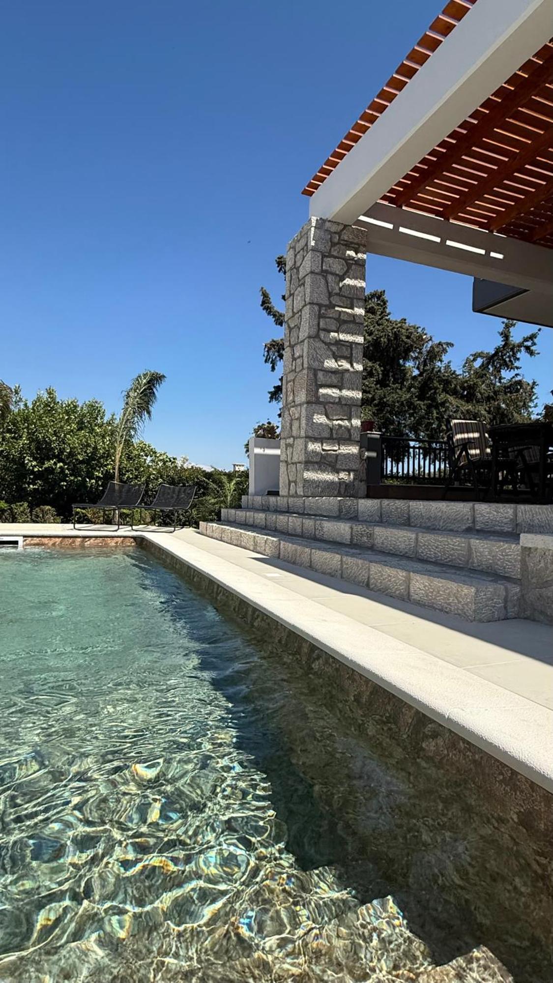 Seaview Villa - Amazing Sea & Mountain View Коскину Экстерьер фото